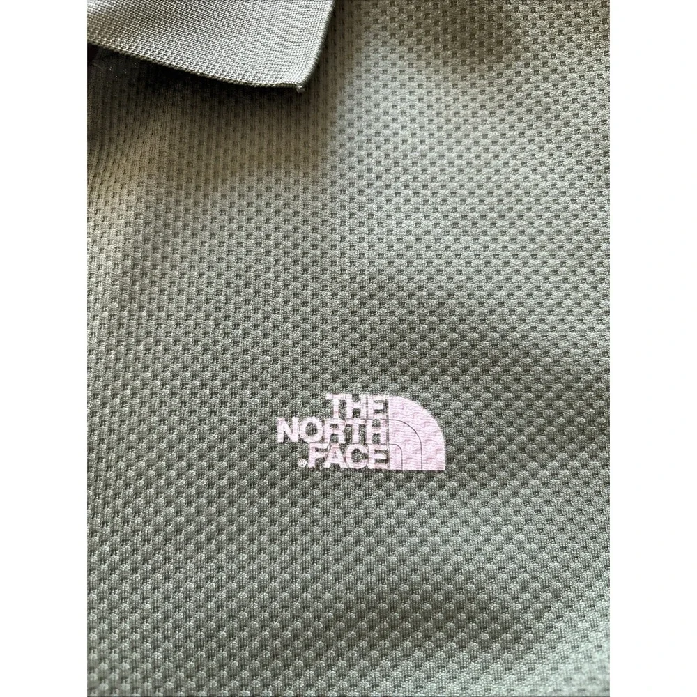 Mens The North Face Green Vapor‎ Wick Quarter Zip Shirt Size Medium